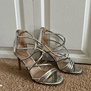 Women’s heels size 9.5